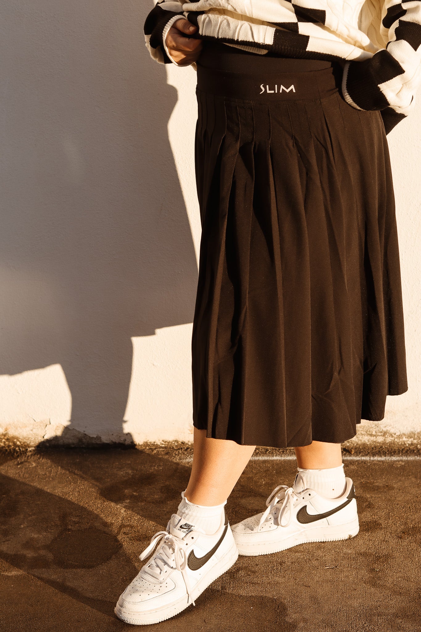 Pleated SLIM Skirt