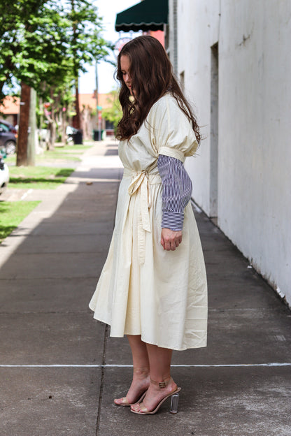 The BOW-Peep Dress in Yellow