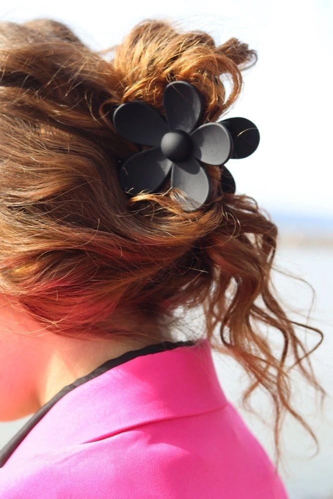 Jumbo Flower Hair Clip